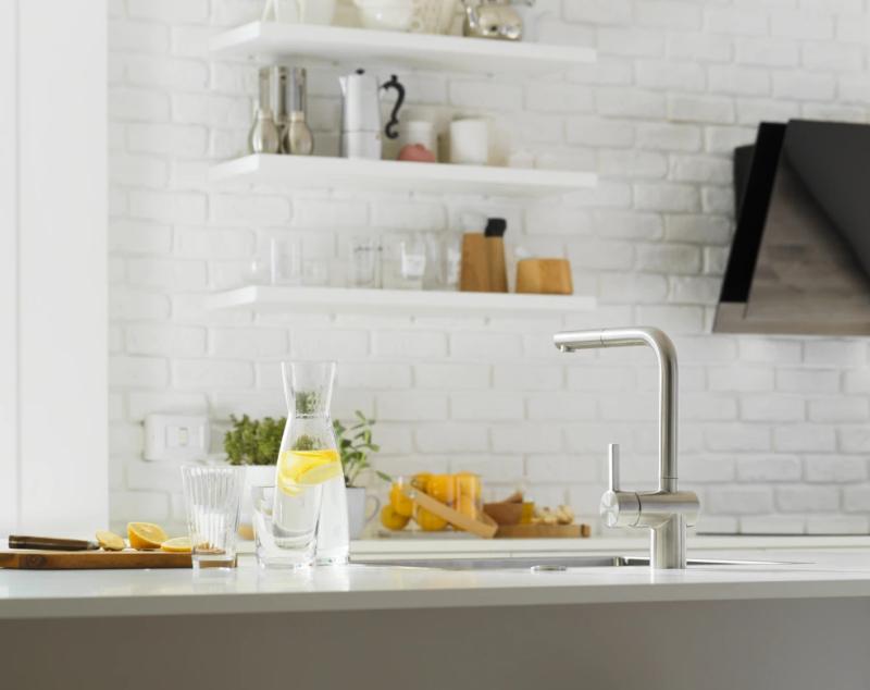 Franke Atlas Neo Sensor Küchenarmatur mit Zugauslauf, Edelstahl 115.0625.523