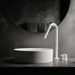 Waterevolution Flow 2-Loch-Waschtischarmatur mit hohem V-Auslauf 227mm, Weiß T1122VBR