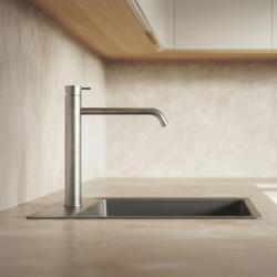 Waterevolution Flow Küchenarmatur PVD Gun Metal T150GME