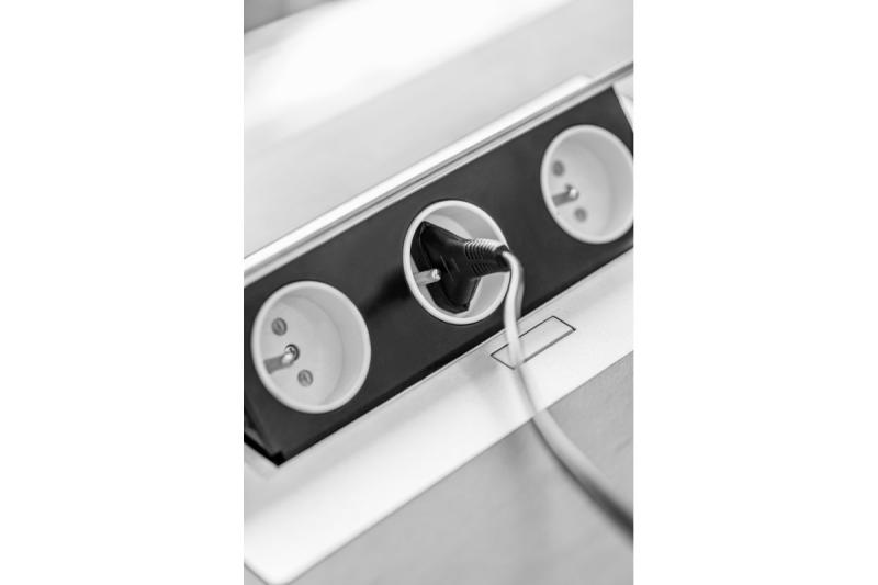 Rechteckige versenkte Steckdose 1208958681