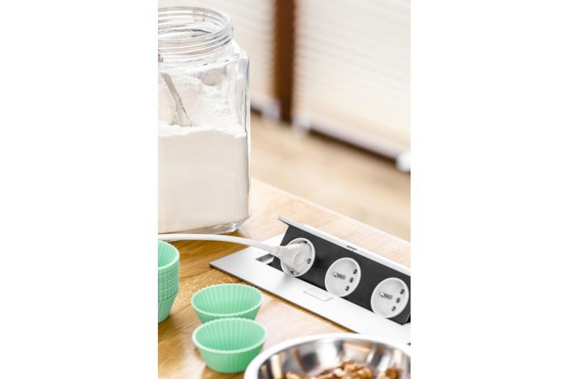 Rechteckige versenkte Steckdose 1208958683