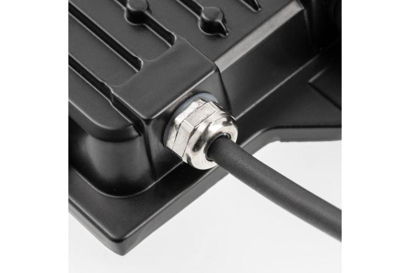 G-TECH LED Flutlicht mit Bewegungssensor, 10W, 1000lm, AC220-240V, 50/60 Hz, PF>0,9, RA>80, IP65, 120°, 4000K, schwarz 1208959172