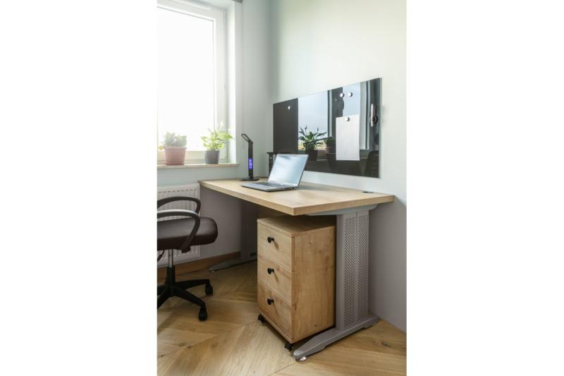 Decor Schreibtischlampe LINEAR 7W 420lm AC220-240V 3-CCT 5-Stufen-Dimmung PF>0 5 RA>80 schwarz 1208962501