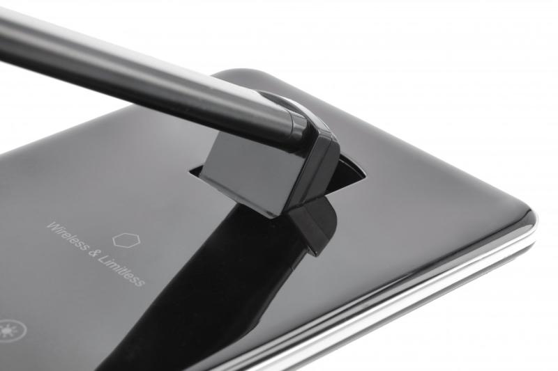 Decor Schreibtischlampe Tritton 6W 340lm AC220-240V 4-CCT Wireless Charging USB PF>0 5 RA>80 schwarz 1208962518