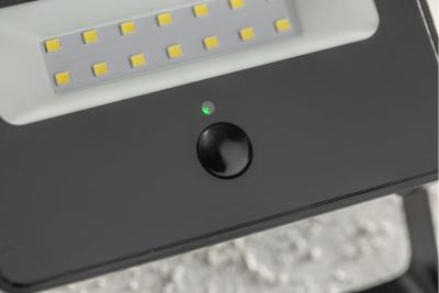 Solar-LED-Flutlicht LUMOS, mit Bewegungssensor, 10W, 850lm, 6400K, IP65, 120°, Solarpanel, 3y 1208962938