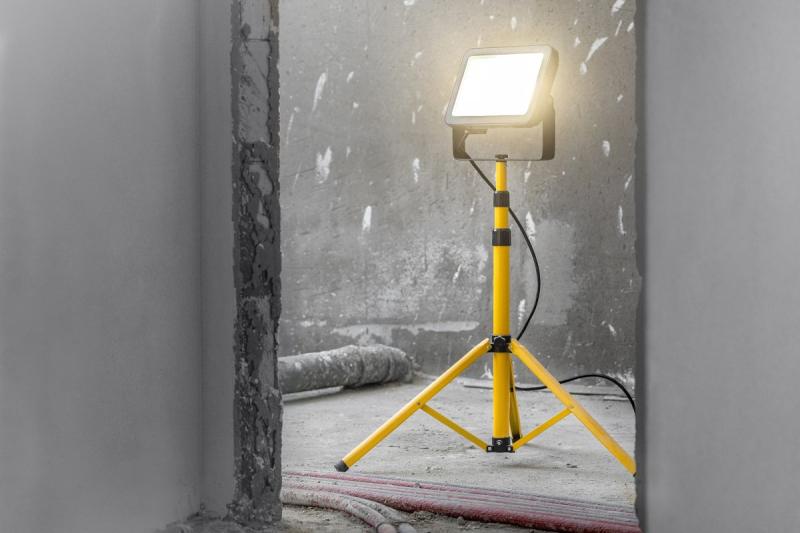 LED-Flutlicht VIPER, 150W, 15000lm AC220-240V, 50/60 Hz, PF>0,9, RA>80, IP65, 120°, 4000K, grau 1208963239