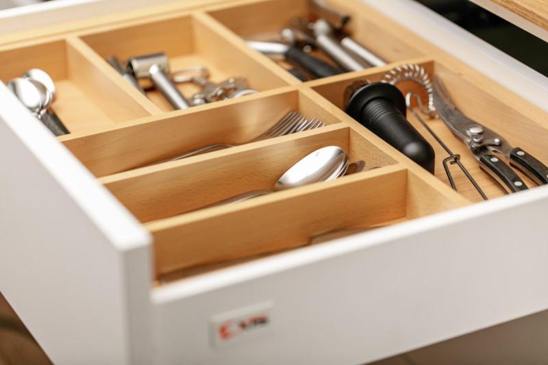 Dekor Cutle Besteckeinsätze Küche Verstellbarer Einsatz für 600-1000mm Schränke 1208966291