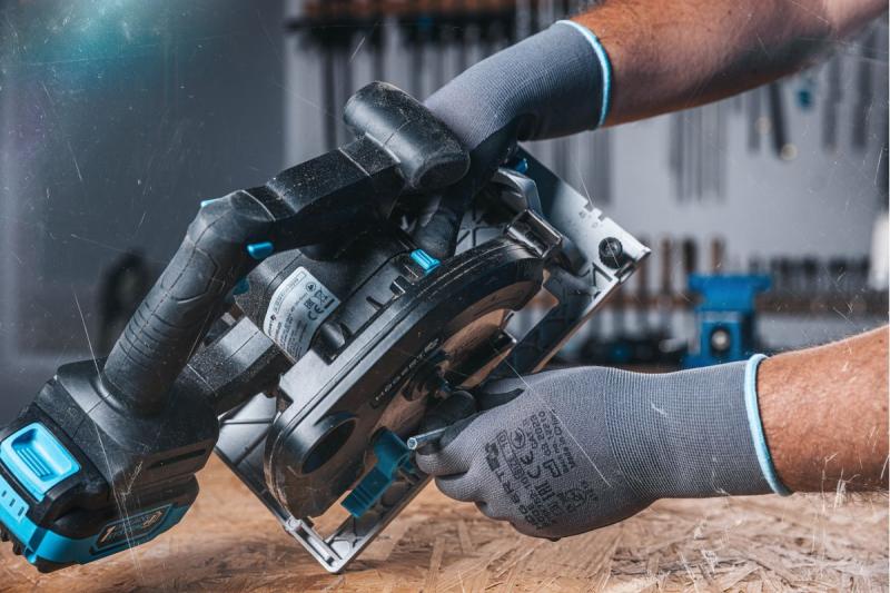 HÖGERT Akku-Kreissäge, 18V, ohne Akku, Staubsaugeranschluss