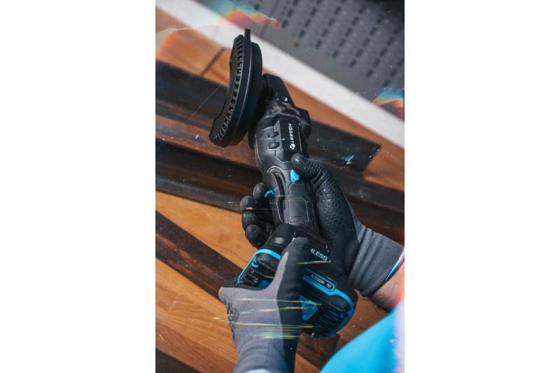 HÖGERT Kabelloser Winkelschleifer mit Paddelschalter, 125MM, 18V, Set mit Akku, Ladegerät, Zubehör