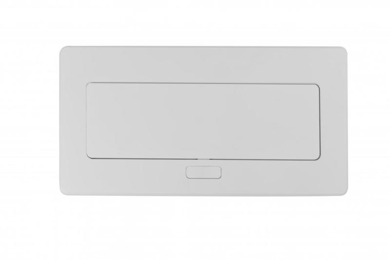 Weiches, ausziehbares Steckdosenmodul.