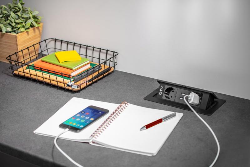 Schreibtisch-Verlängerungskabel SOFT 2x Schuko-Steckdose, USB 2.1A, Stromkabel mit Stecker, schwarz