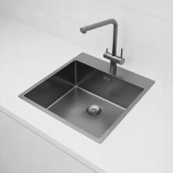 Pure.Sink Exclusivo Gun Metal Spüle 49x52 cm Tapwing mit Lochbank für Wasserhahn 10mm Radius PEX4540T-61