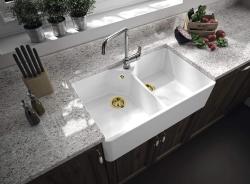 Ausmann Ceramic Mira Keramische Weiß Doppelspülbecken - Unterbau und Zwischenbau 793 x 450 mm mit Armaturenlochbank und goldenem Stecker 1208971476