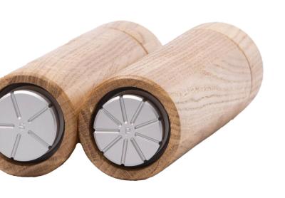 Woodsea Upside Down Eiche - Eichenholz Salzmühle Ø5.4x22.5 cm 1208971591