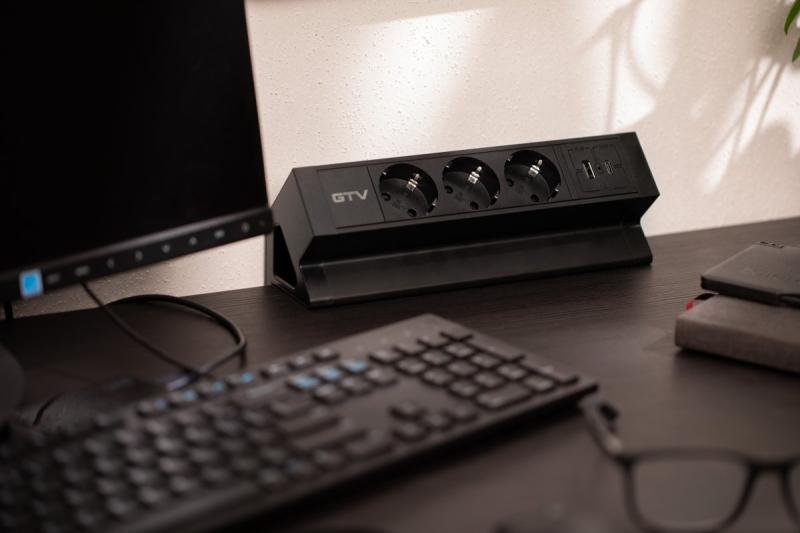 Möbelsteckdose BASCO, 3xSCHUKO, USB A+C, Kabel 1,5 m, schwarz